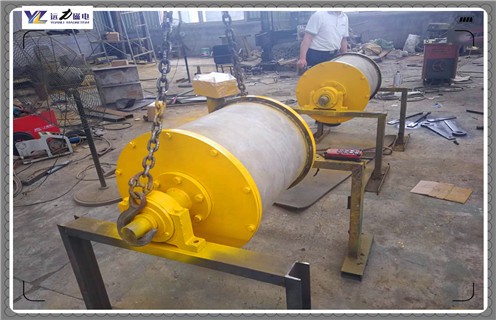 永磁滚筒,四川永磁滚筒除铁器,四川永磁滚筒除铁器多少钱一个工作原理 永磁滚筒,四川永磁滚筒除铁器,四川永磁滚筒除铁器多少钱一个工作原理